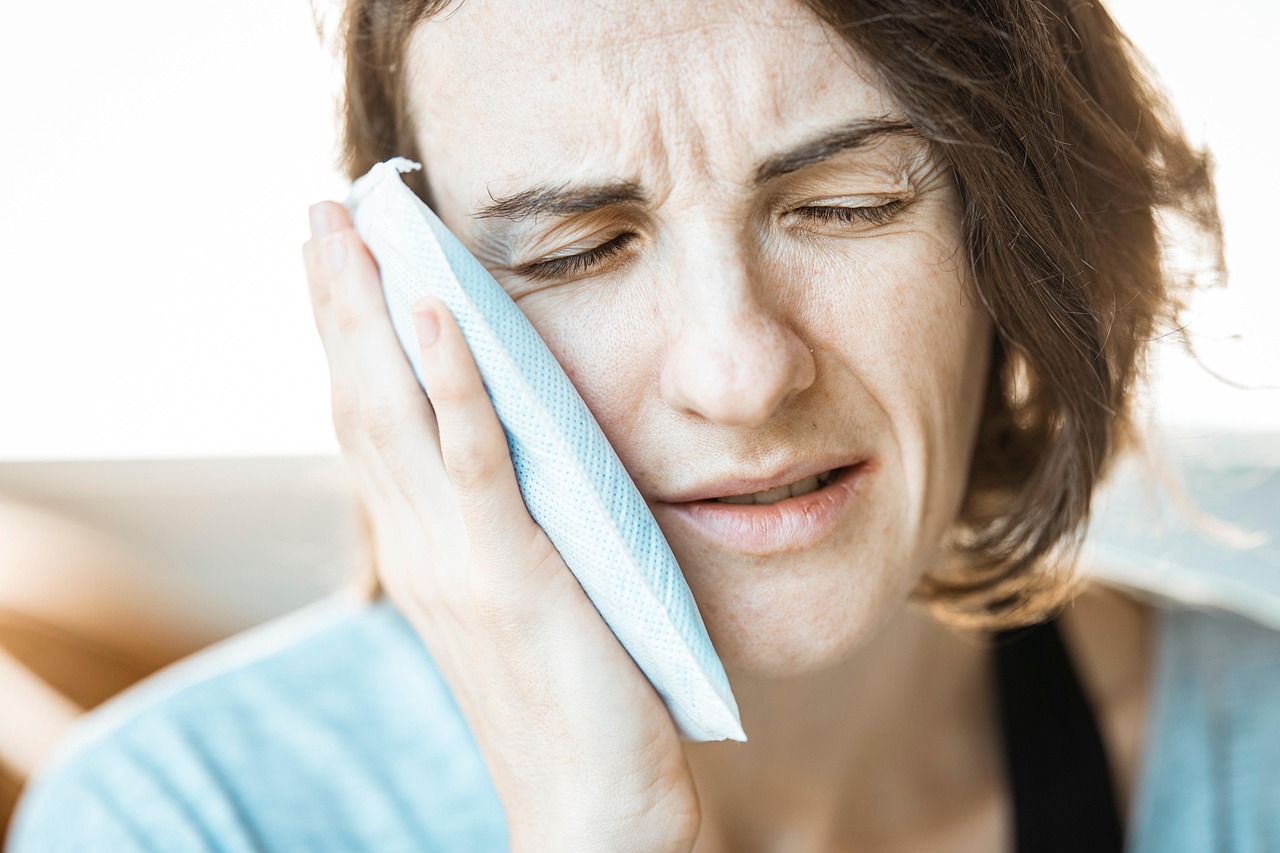 Emergency dentist same-day appointments in Glendale